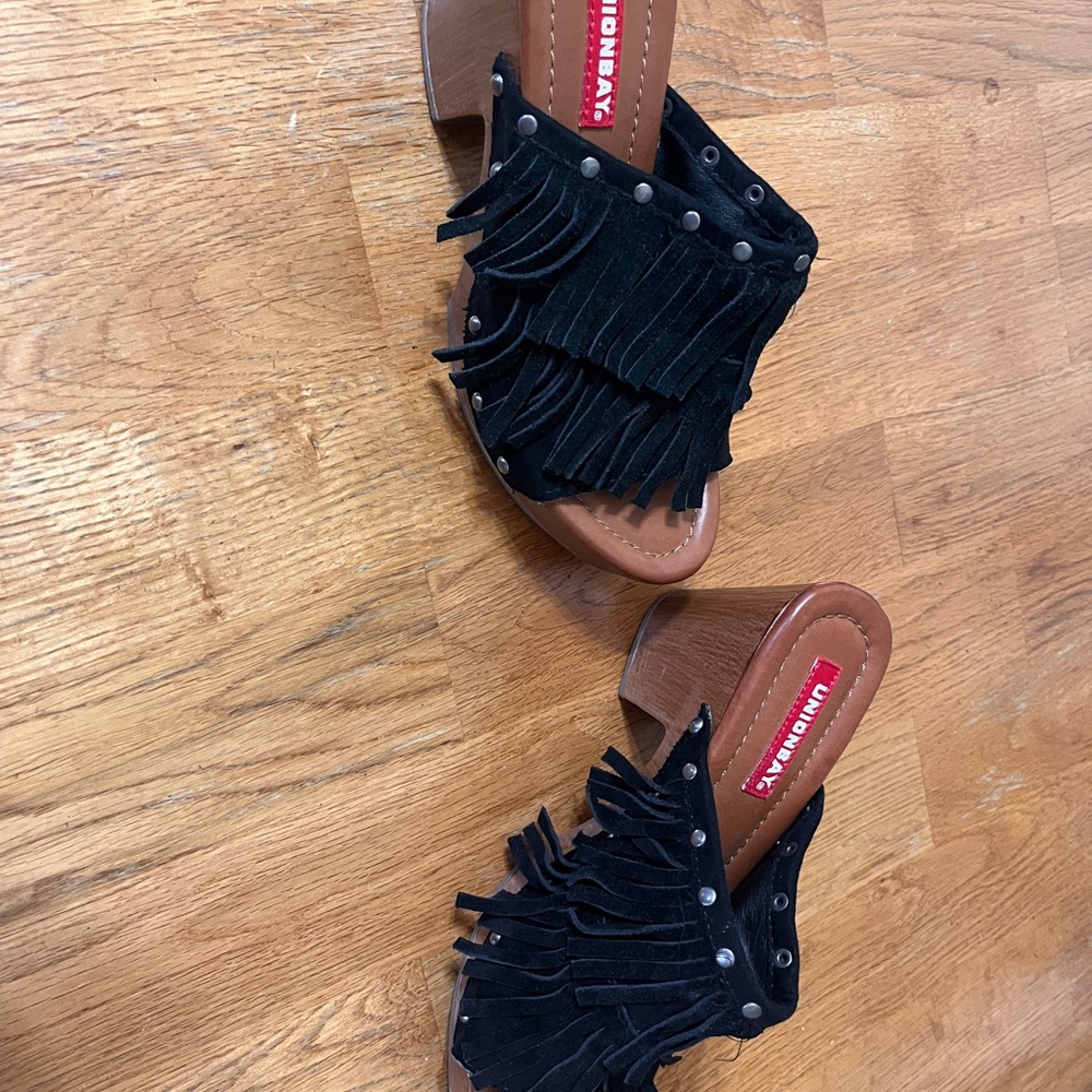 Women shoes size 5